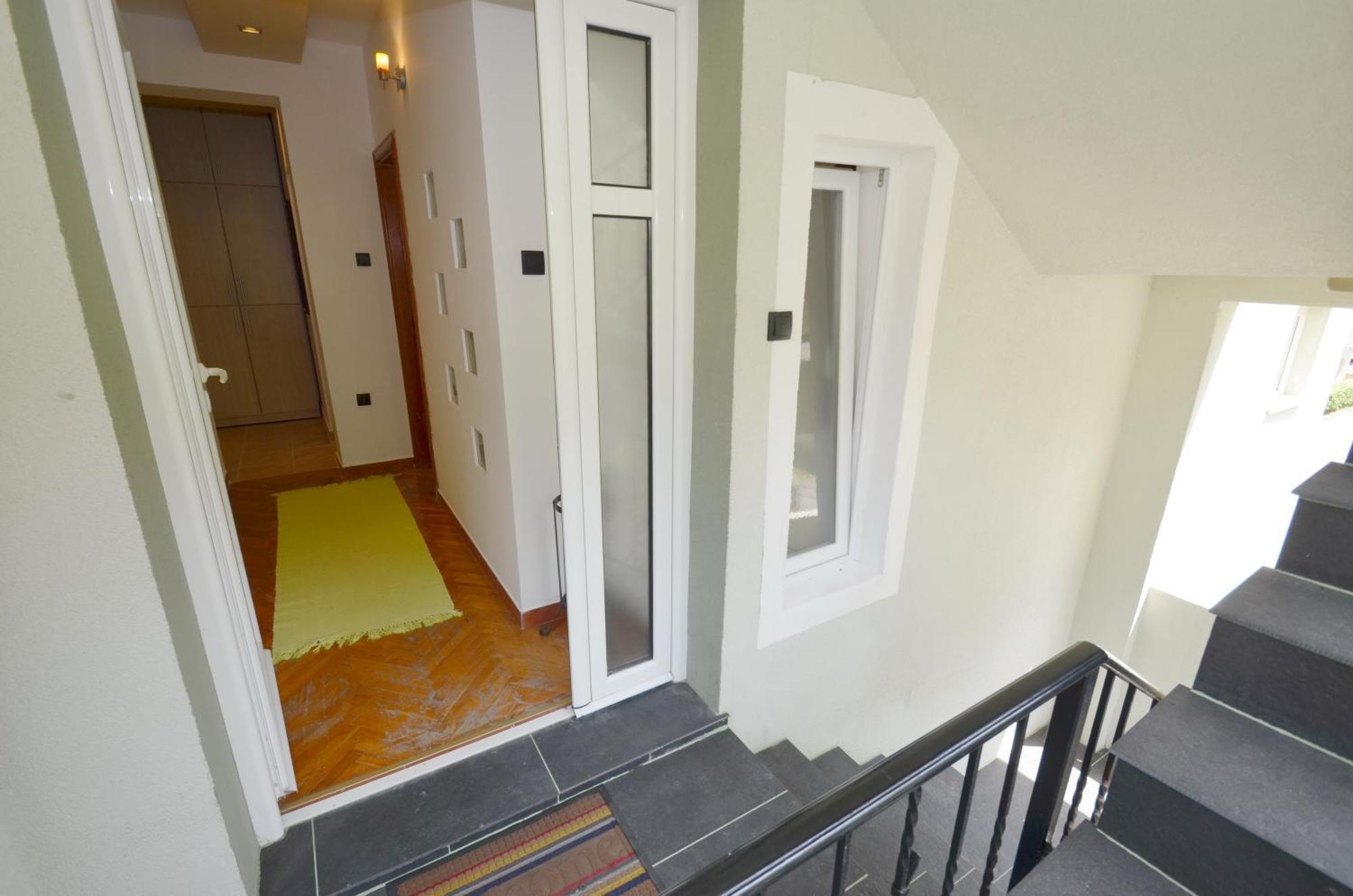 Bugi Apartamento Kotor Exterior foto