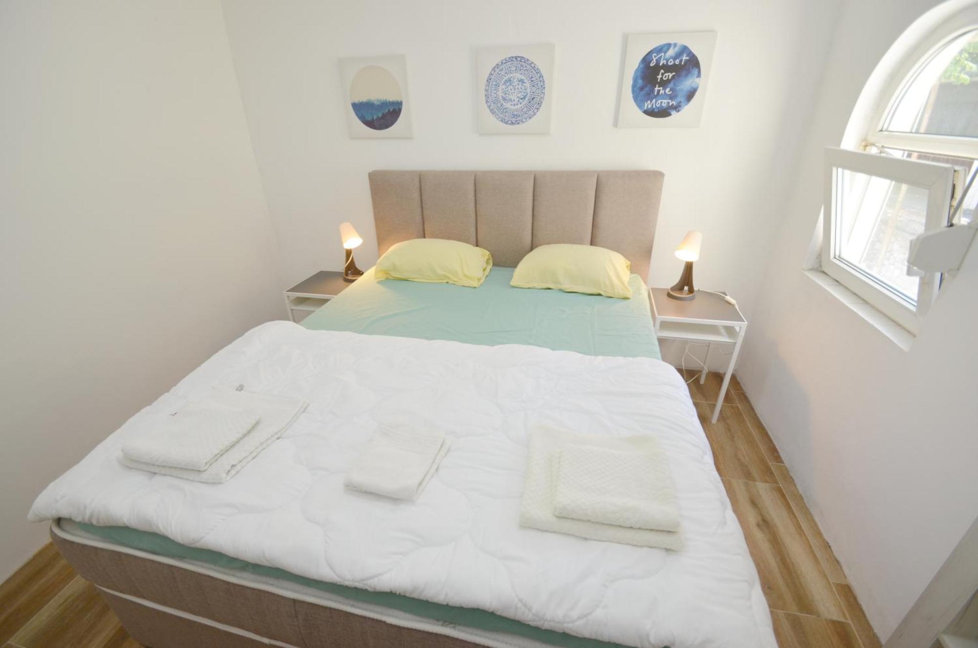 Bugi Apartamento Kotor Quarto foto
