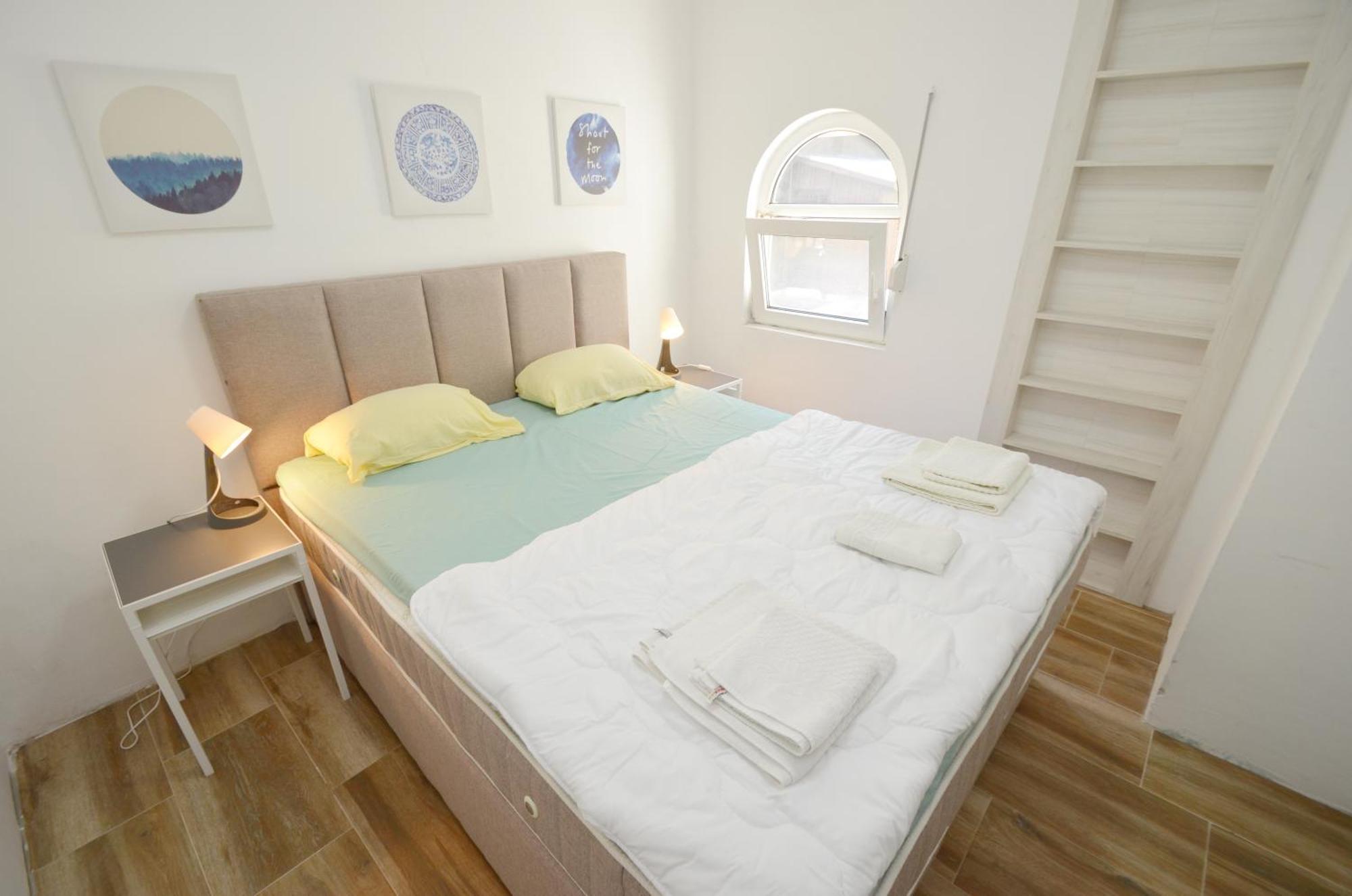 Bugi Apartamento Kotor Quarto foto
