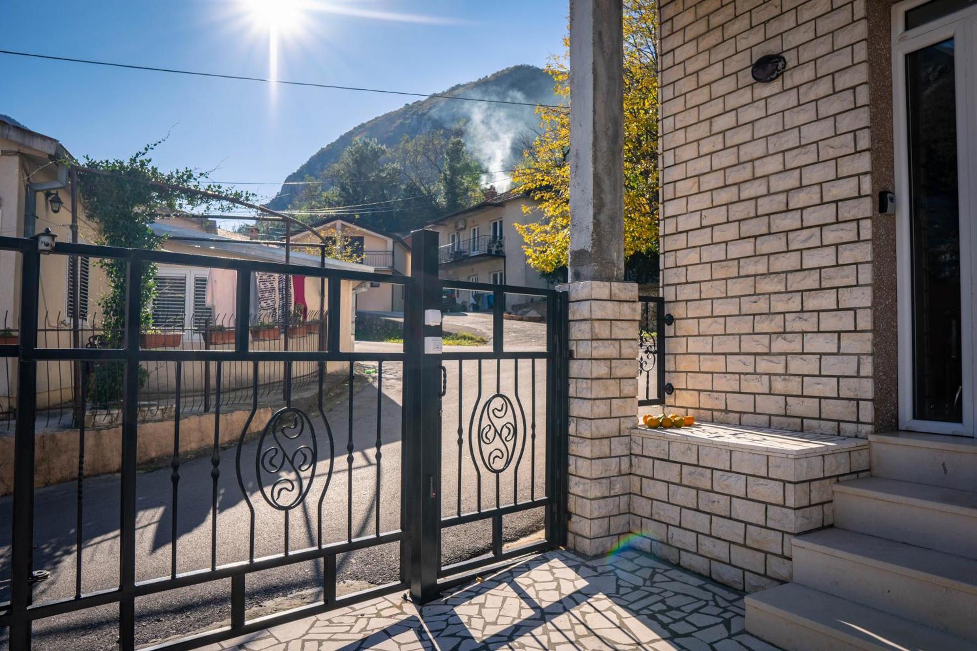 Bugi Apartamento Kotor Exterior foto