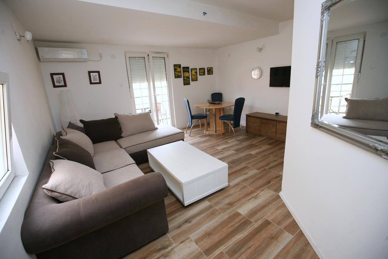 Bugi Apartamento Kotor Exterior foto