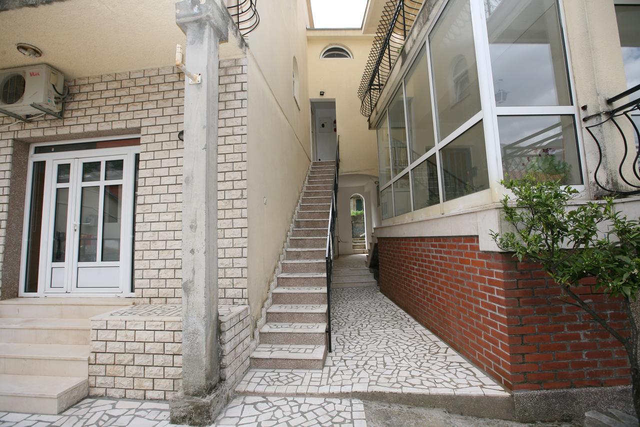 Bugi Apartamento Kotor Exterior foto