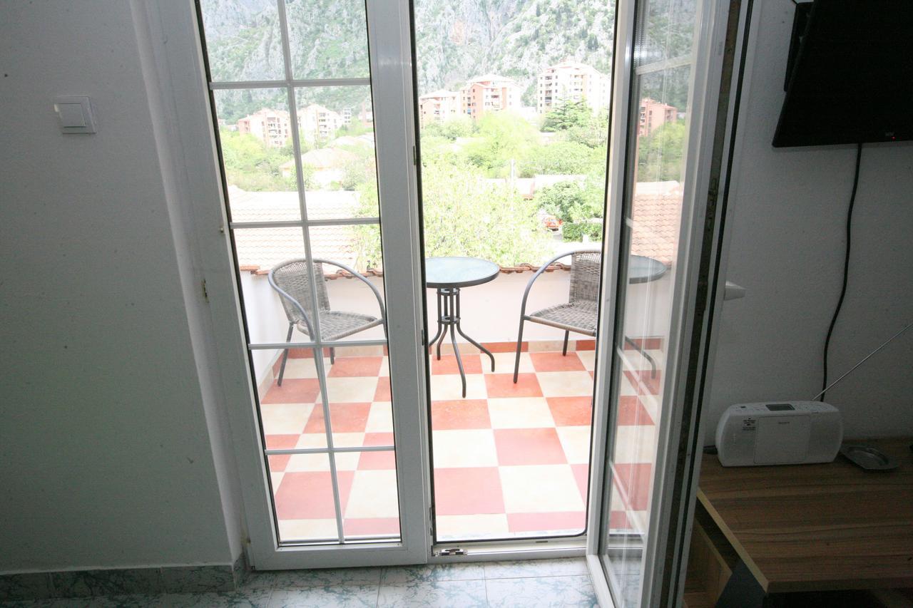 Bugi Apartamento Kotor Exterior foto